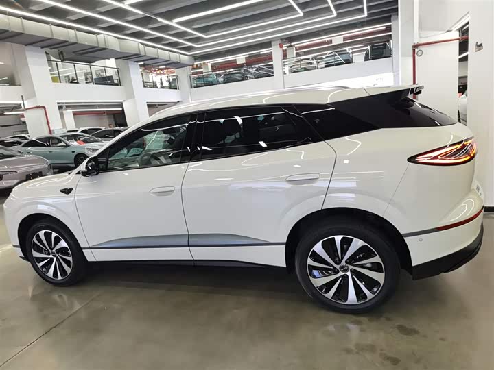 Фото 5 - BYD Sea Lion 06 Hybrid/EV