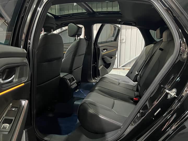 Фото 6 - Honda Accord