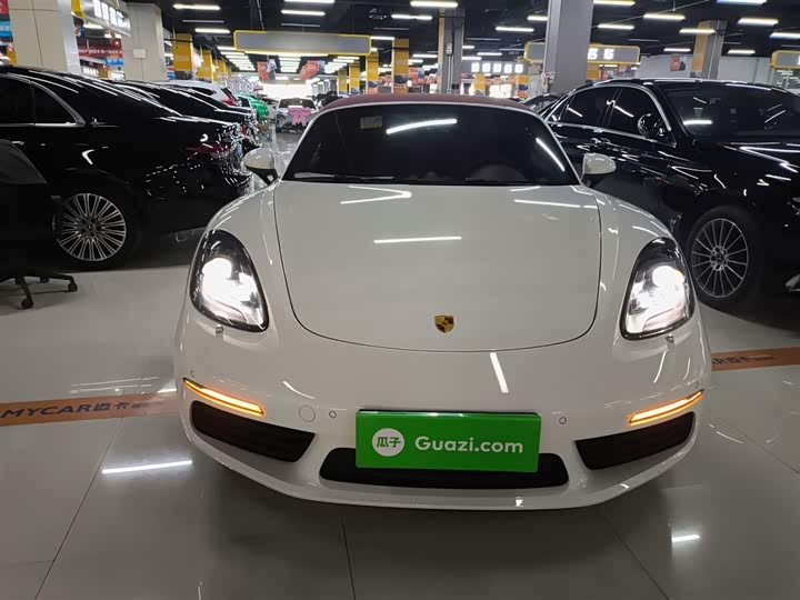 Фото 3 - Porsche 718