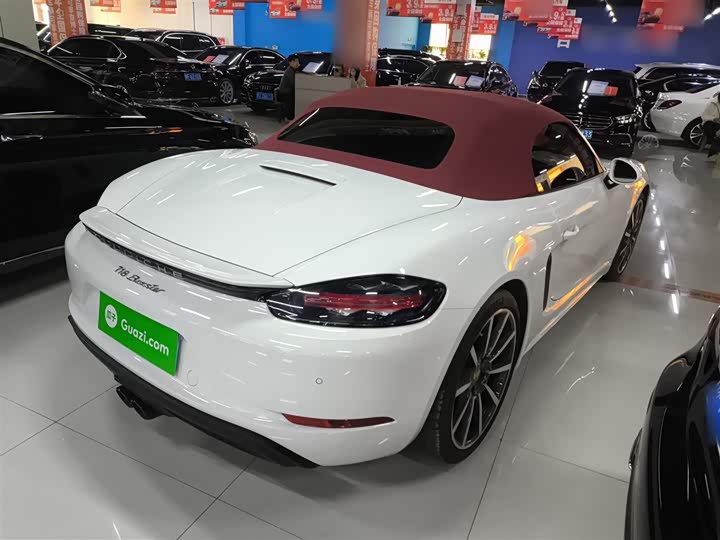 Фото 7 - Porsche 718