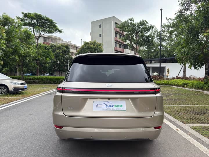 Фото 7 - LiXiang L9