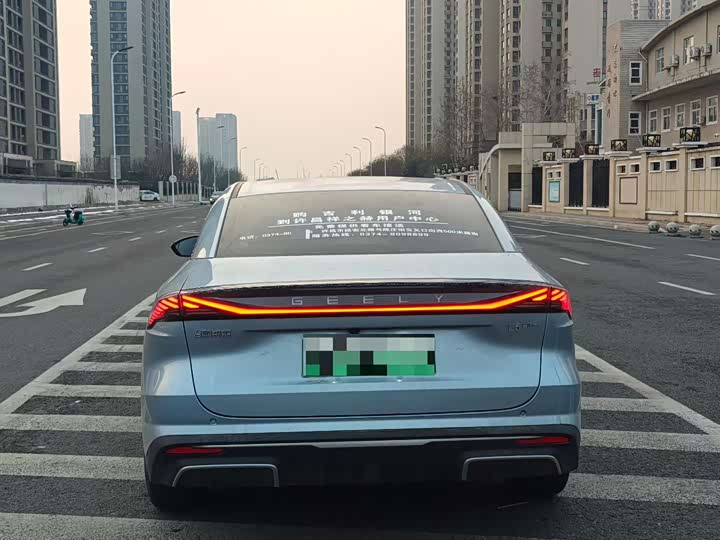 Фото 9 - Geely Galaxy L6