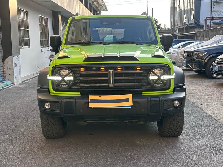 Фото 2 - Tank 300