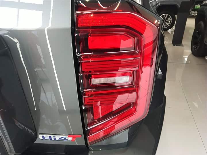 Фото 8 - Tank 400 Hybrid