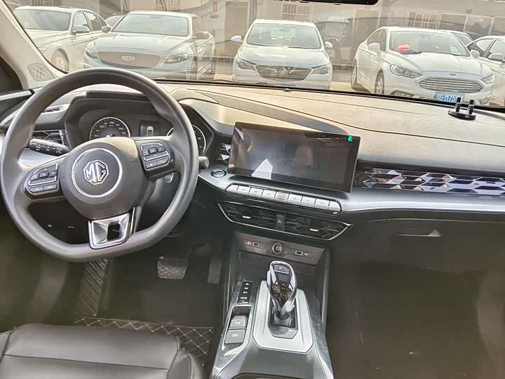 Фото 6 - MG Motor 5