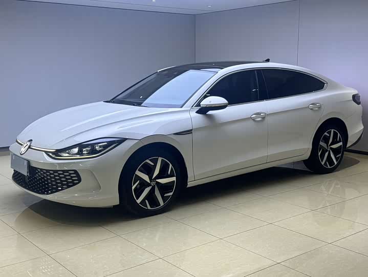 Фото 1 - Volkswagen Lamando L