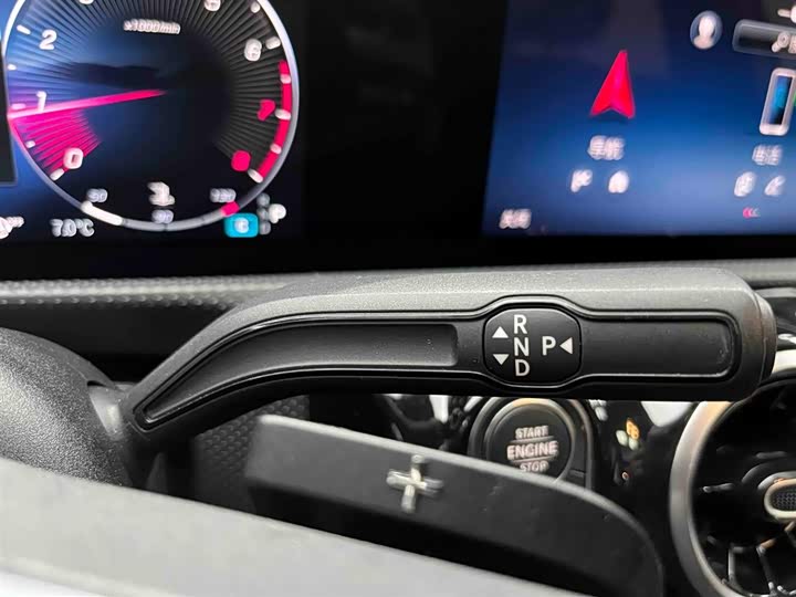 Фото 5 - Mercedes-Benz A-Class