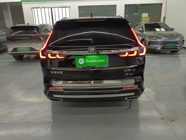 Фото 6 - Honda CR-V