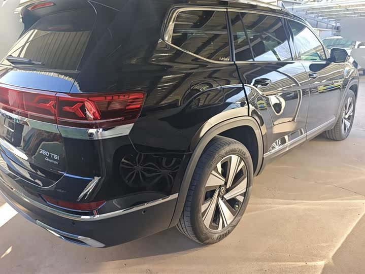 Фото 3 - Volkswagen Teramont Pro