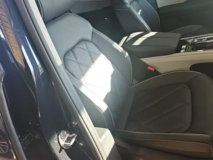 Фото 8 - Volkswagen Teramont Pro