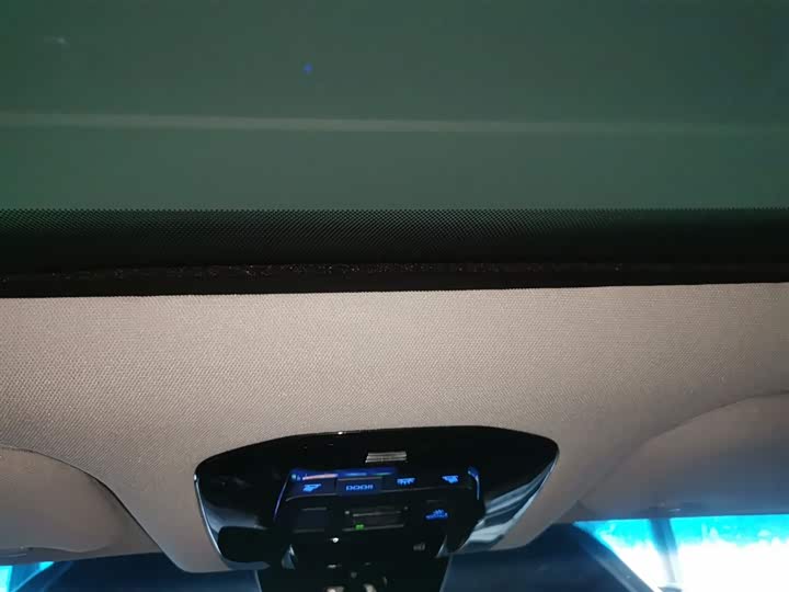 Фото 9 - Toyota Harrier