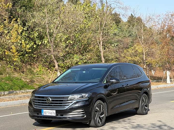 Фото 1 - Volkswagen Viloran