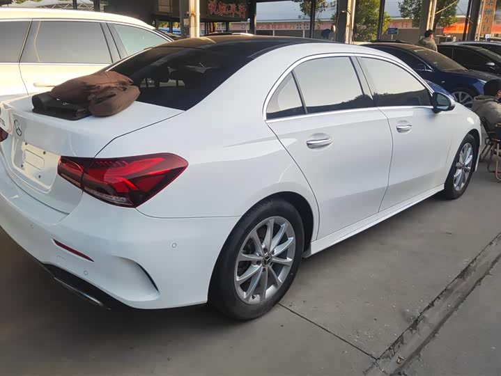 Фото 3 - Mercedes-Benz A-Class