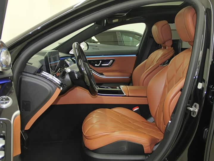 Фото 7 - Mercedes-Benz Maybach S-Class
