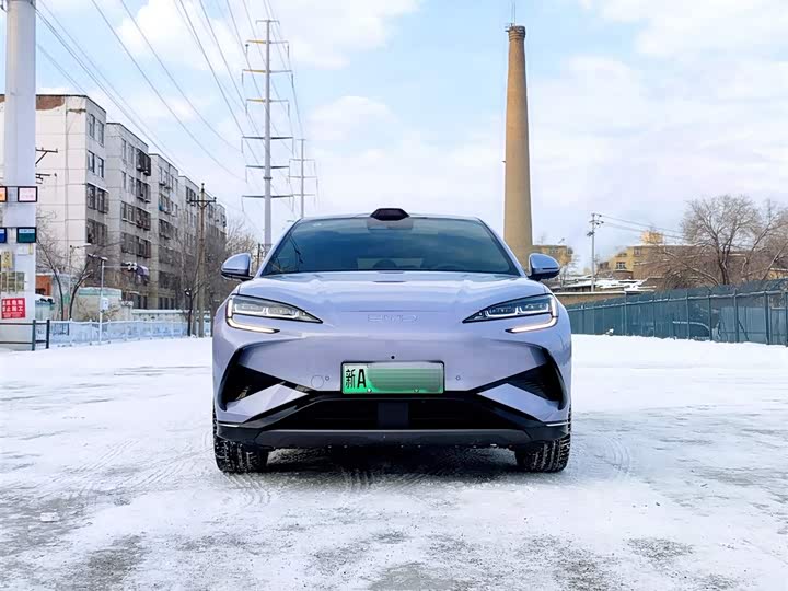 Фото 2 - BYD Sea Lion 07 EV