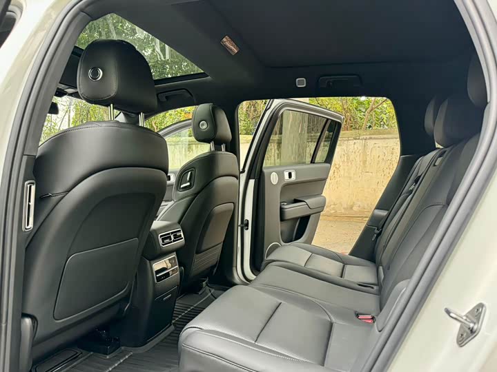 Фото 6 - LiXiang L7