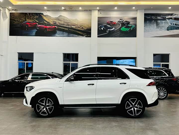 Фото 3 - Mercedes-Benz GLE-Class AMG