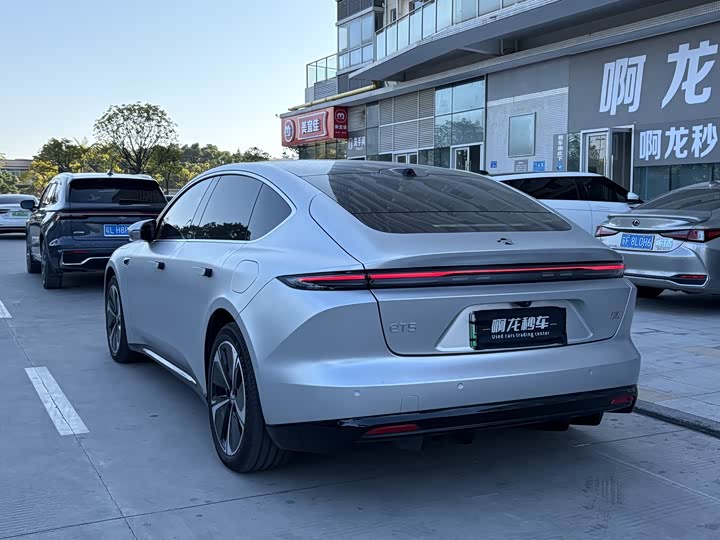 Фото 7 - Nio ET5