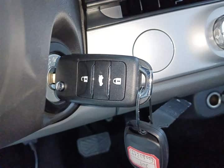 Фото 9 - Changan Qiyuan (Nevo) Lumin