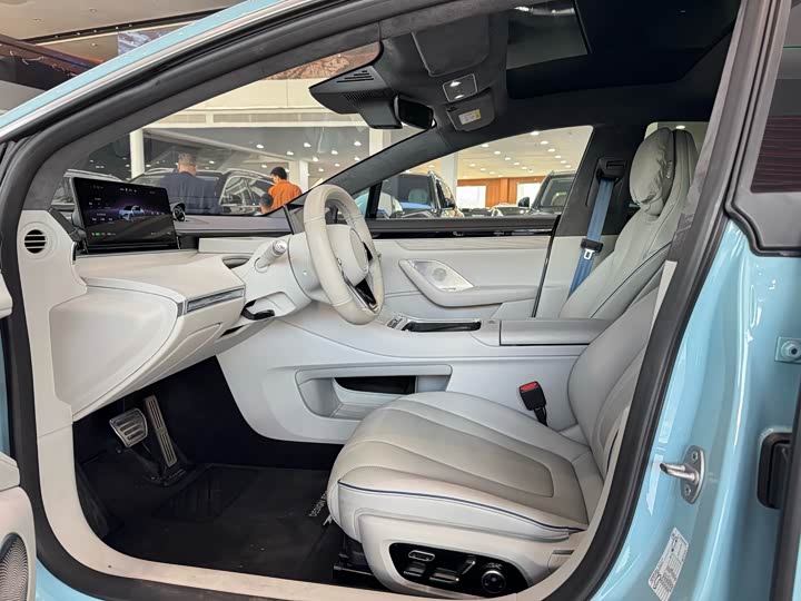 Фото 4 - Luxeed S7