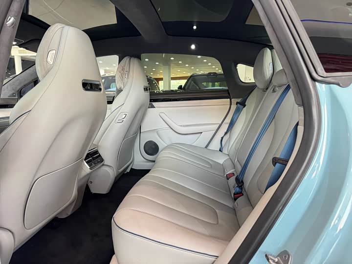 Фото 5 - Luxeed S7