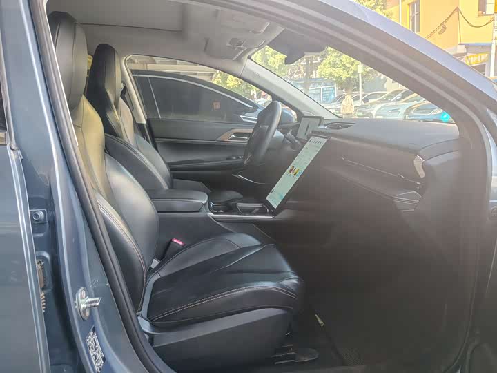 Фото 4 - XPeng P5