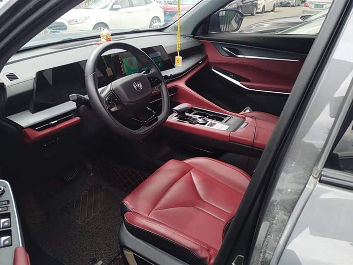 Фото 9 - Changan CS75 Plus