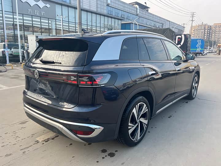 Фото 8 - Volkswagen ID.6 Crozz