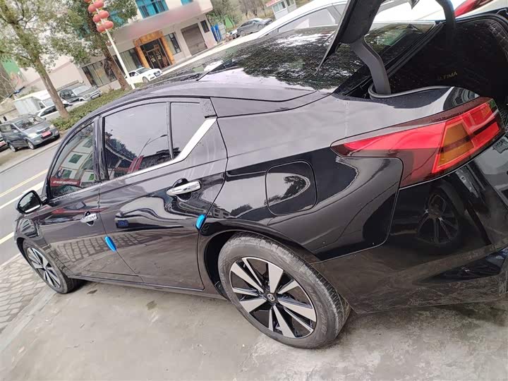 Фото 5 - Nissan Teana