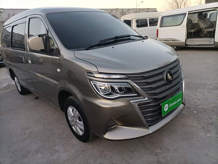 Фото 4 - Dongfeng Forthing Lingzhi M5