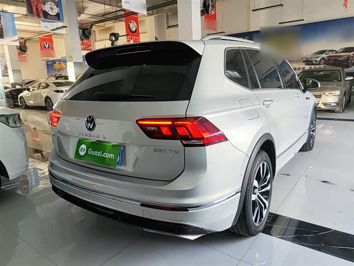 Фото 7 - Volkswagen Tiguan L Pro