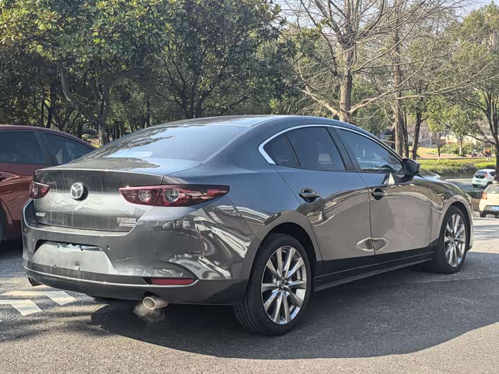 Фото 9 - Mazda 3 (Axela)