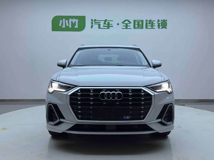 Фото 2 - Audi Q3
