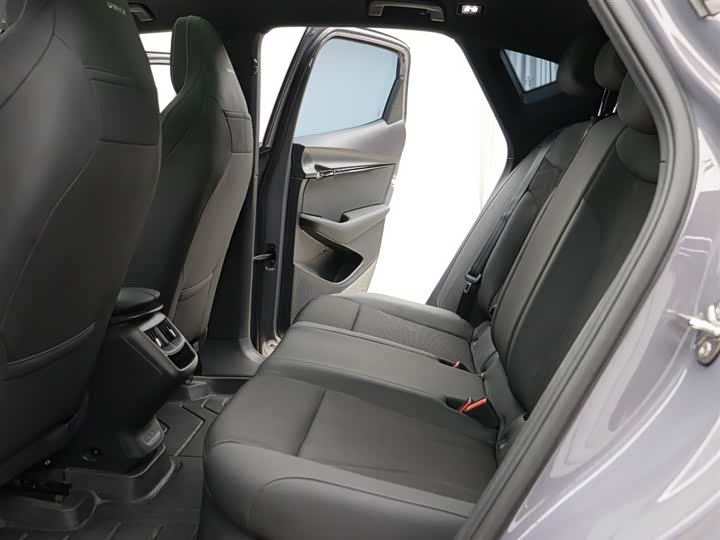 Фото 6 - Volkswagen ID.Unyx