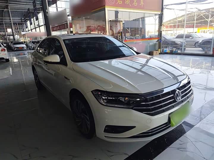 Фото 4 - Volkswagen Sagitar L