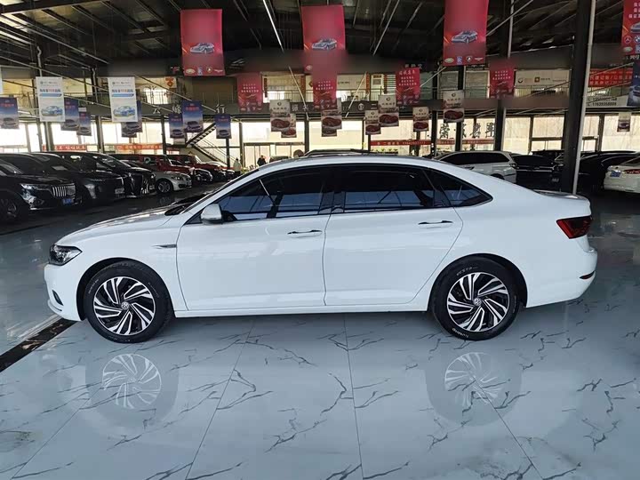 Фото 5 - Volkswagen Sagitar L