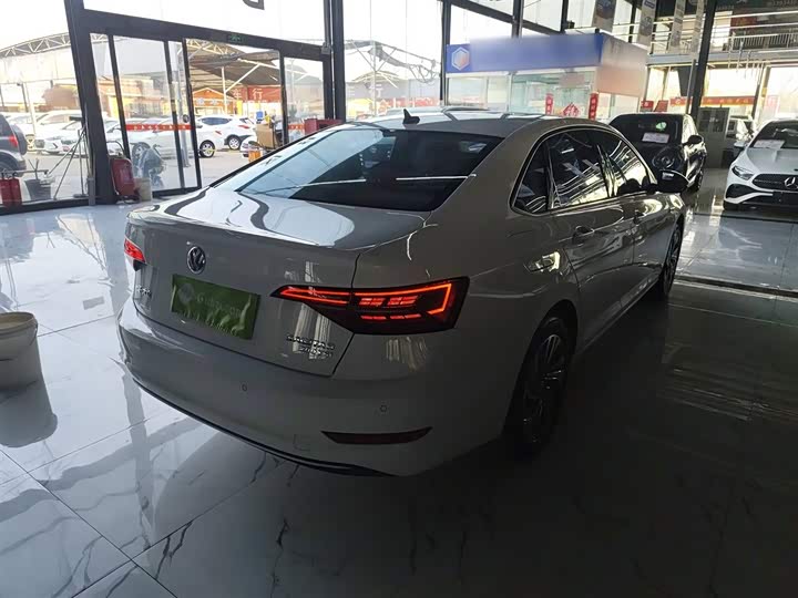 Фото 7 - Volkswagen Sagitar L