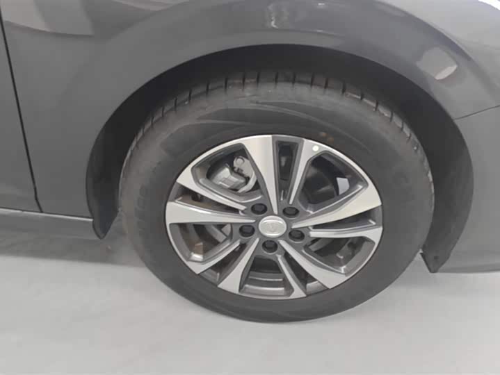 Фото 6 - Changan Eado Plus