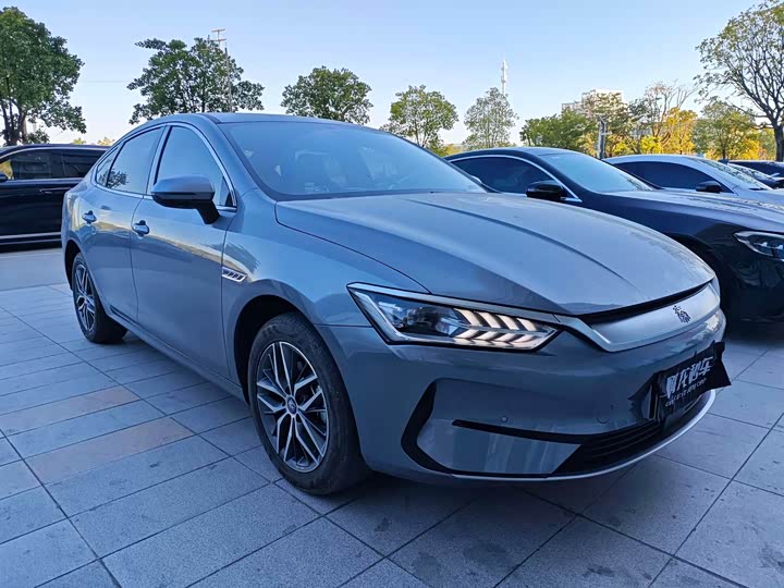 Фото 2 - BYD Qin Plus