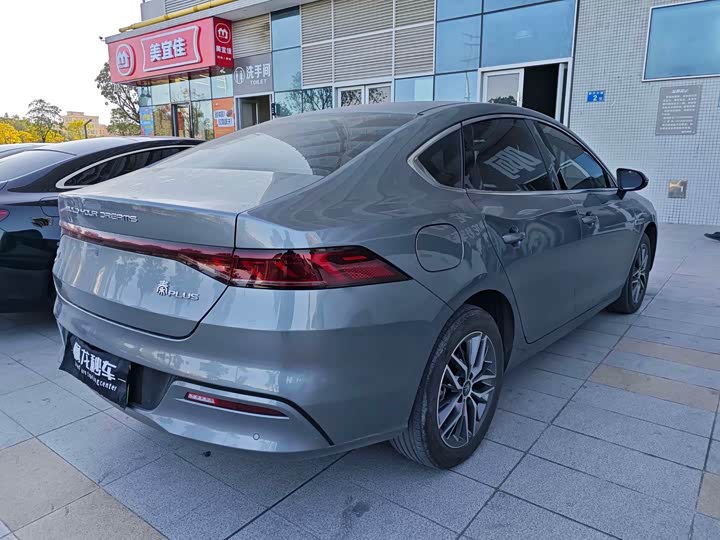 Фото 4 - BYD Qin Plus