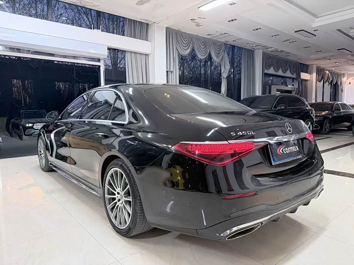 Фото 4 - Mercedes-Benz S-Class