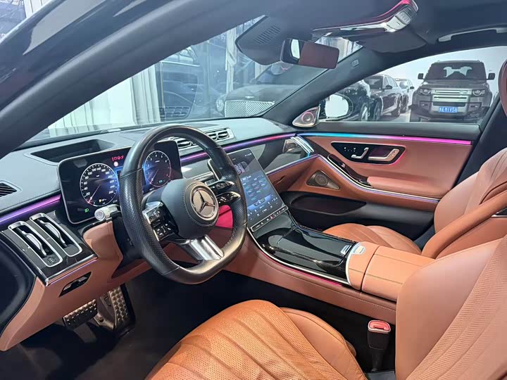 Фото 8 - Mercedes-Benz S-Class