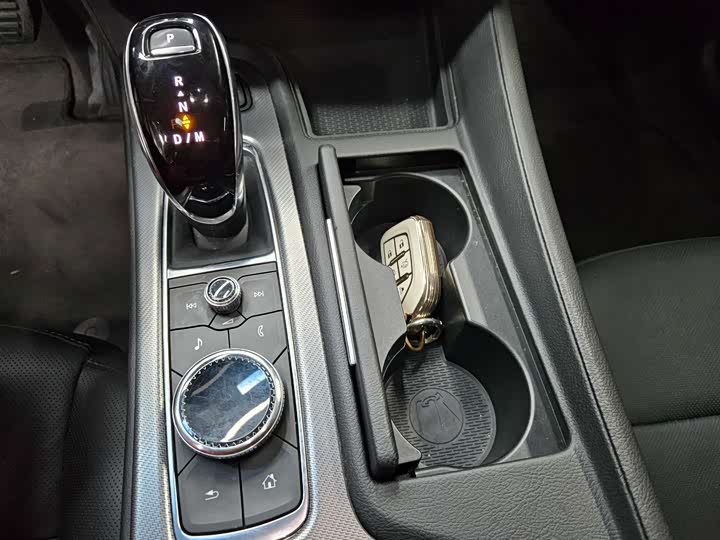 Фото 9 - Cadillac CT5