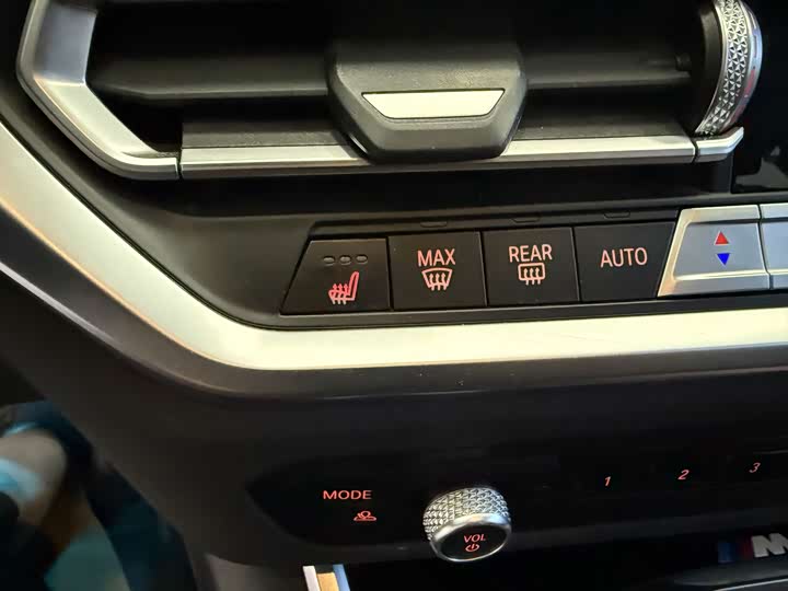 Фото 9 - BMW 3 Series