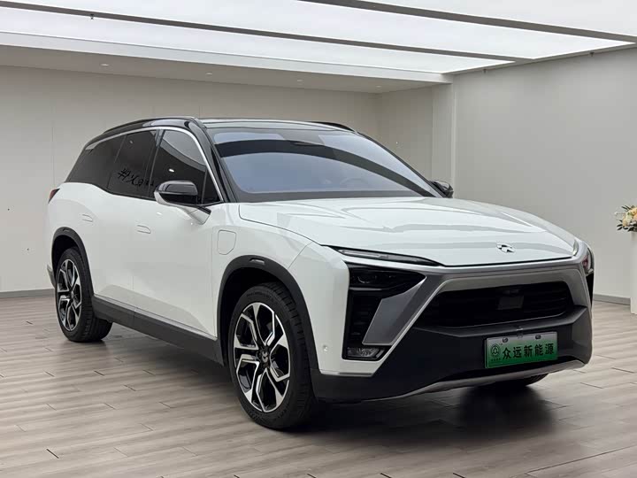 Фото 4 - Nio ES8