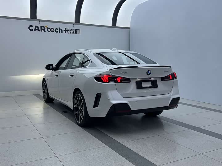 Фото 4 - BMW 2 Series