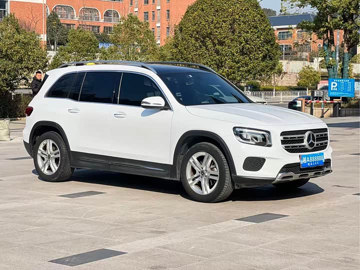 Фото 3 - Mercedes-Benz GLB-Class