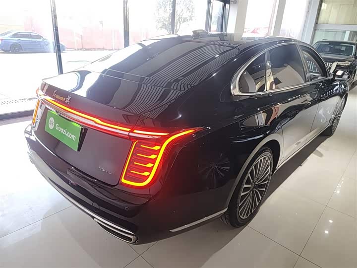 Фото 7 - Hongqi H9