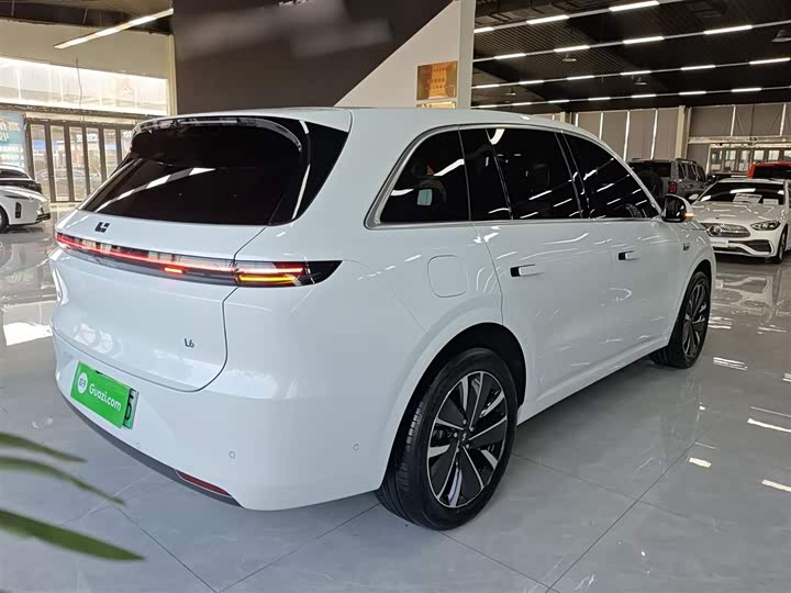 Фото 7 - LiXiang L6