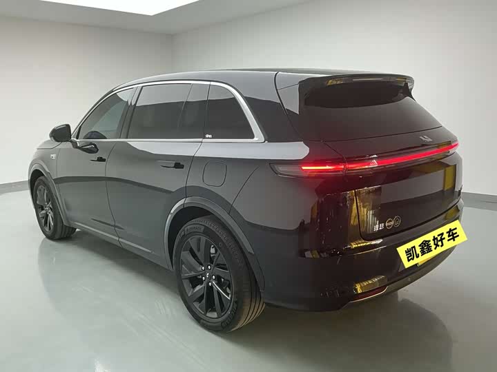 Фото 6 - LiXiang L7